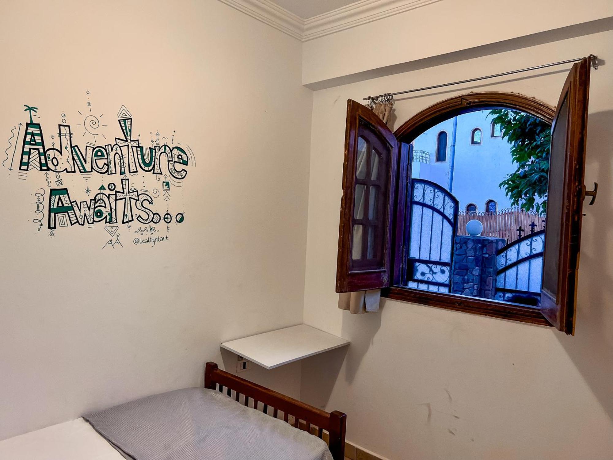 Rafiki Hostels - Дахаб Экстерьер фото