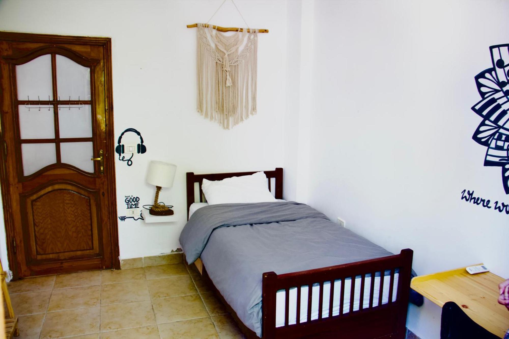 Rafiki Hostels - Дахаб Экстерьер фото